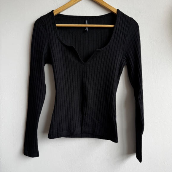 ASOS Ribbed Black Long Sleeve Top - Medium - Picture 2 of 5